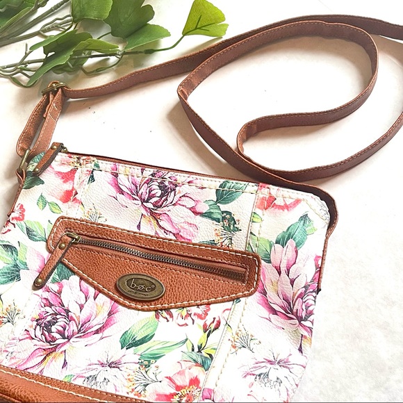 SOLD - Crossbody Purse | B.O.C. Born Concepts - Picture 8 of 8